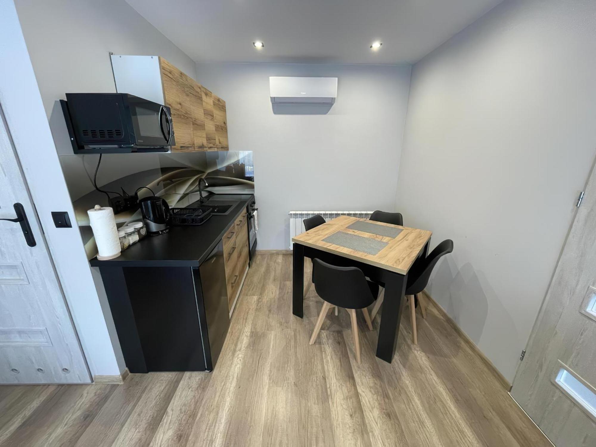 Country Rooms Bachowice Bagian luar foto