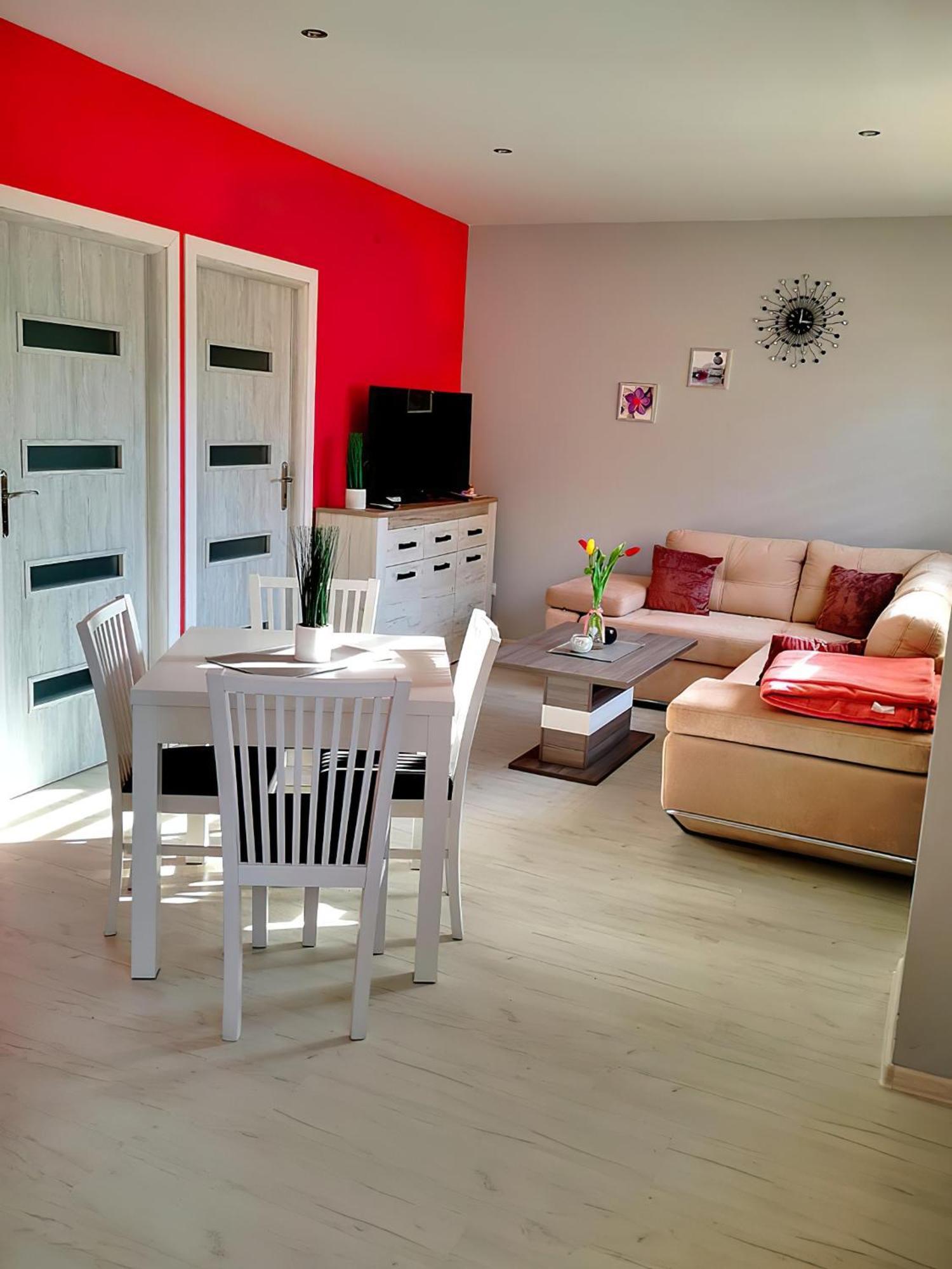 Country Rooms Bachowice Bagian luar foto